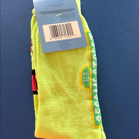 Sesame Street Oscar the grouch crew socks nwt - Picture 3 of 3